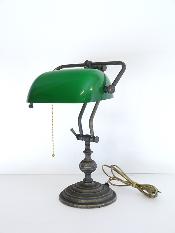Bankerlampe aus Messing brüniert mit grünem Glasschirm